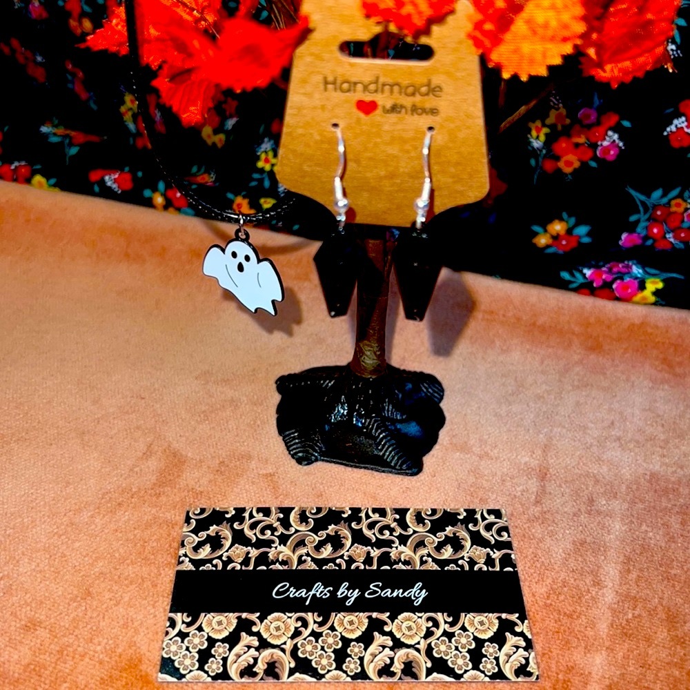 Ghost Necklace with Coffin Earrings